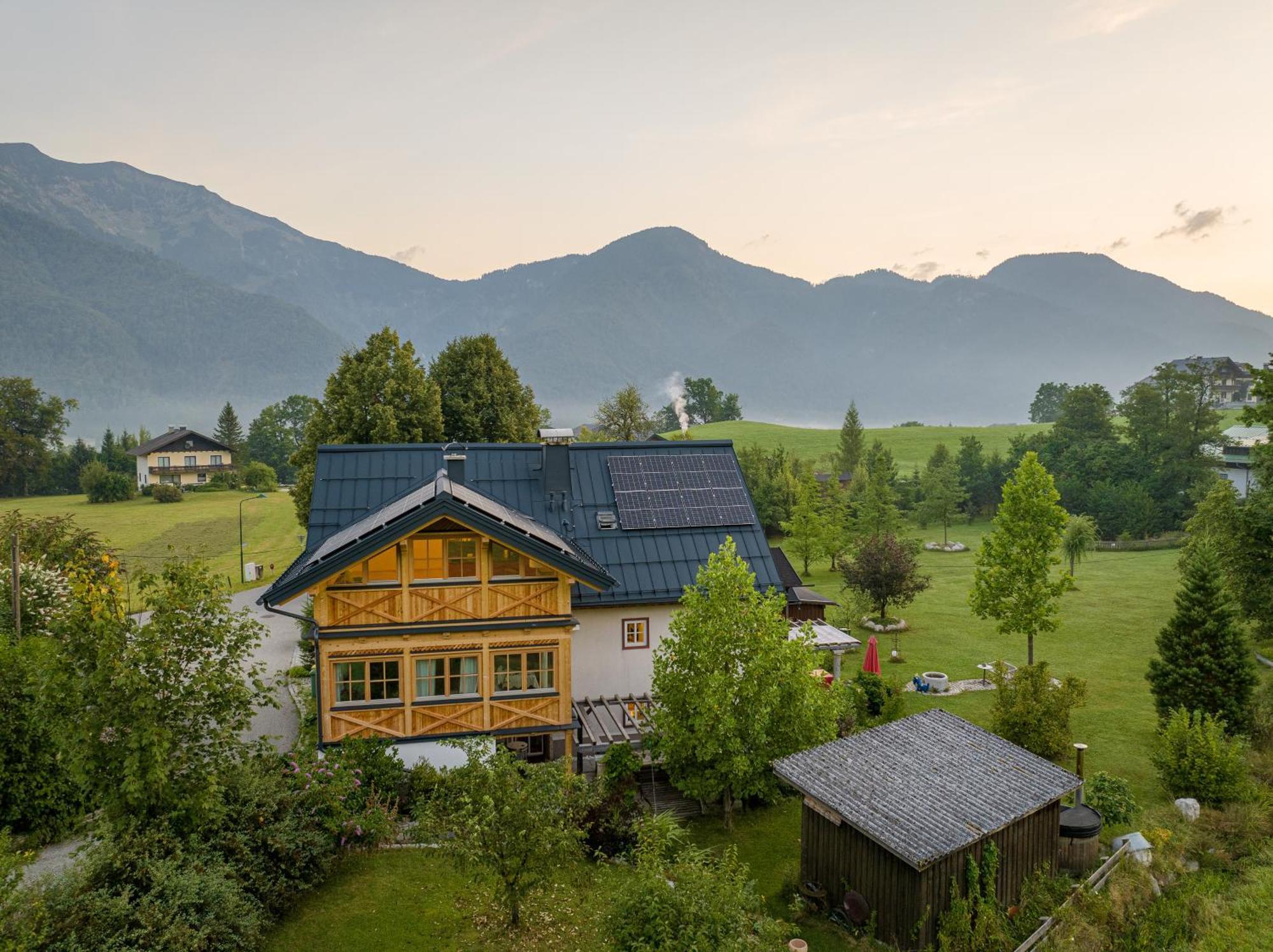 Bed and Breakfast Landlust Ischl Бад-Ишль Экстерьер фото